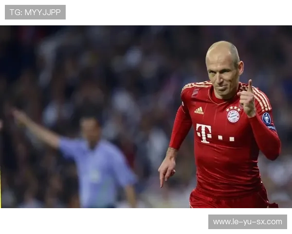 罗本退役引热议：传奇落幕引球迷追忆