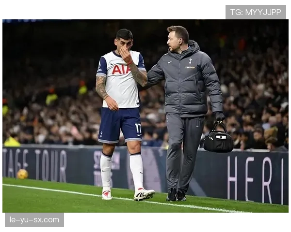 罗梅罗防守表现出色，力助球队筑牢后防线