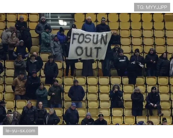 莫利纽克斯之王率狼队强势复苏，状态回暖点燃球迷期待