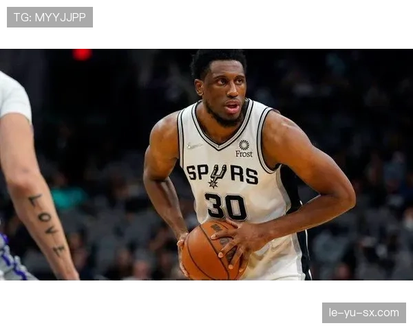 亨德森状态回暖迎职业生涯新篇章，球迷热议其强势回归